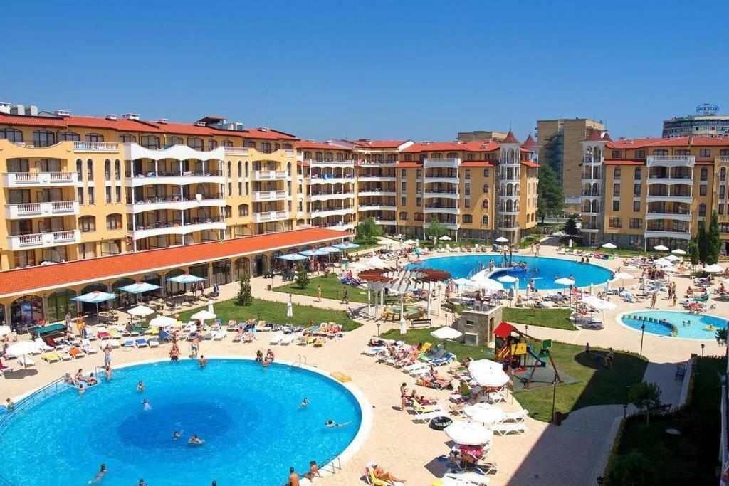 Royal Sun, 6 People, 600 M From The Sea Apartamento Sunny Beach Exterior foto