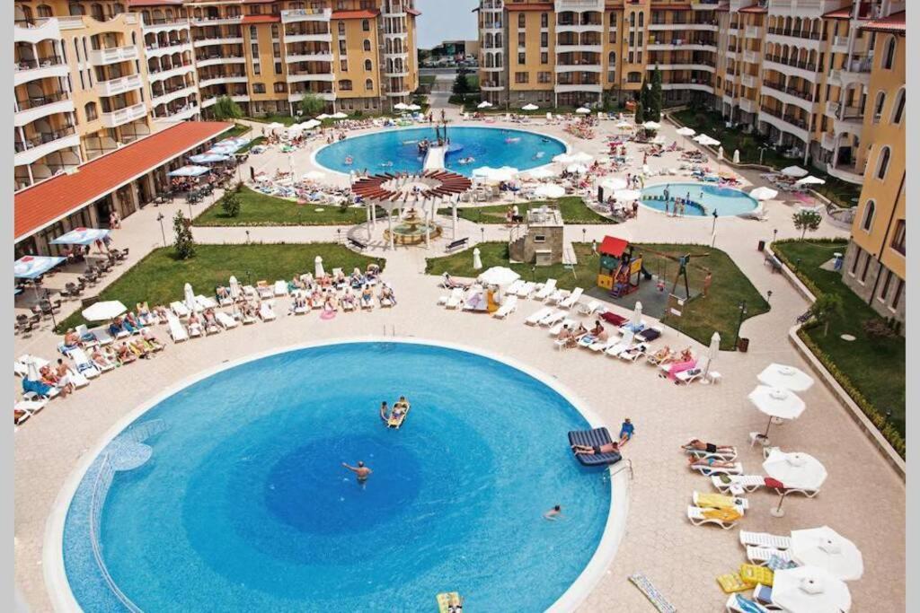 Royal Sun, 6 People, 600 M From The Sea Apartamento Sunny Beach Exterior foto
