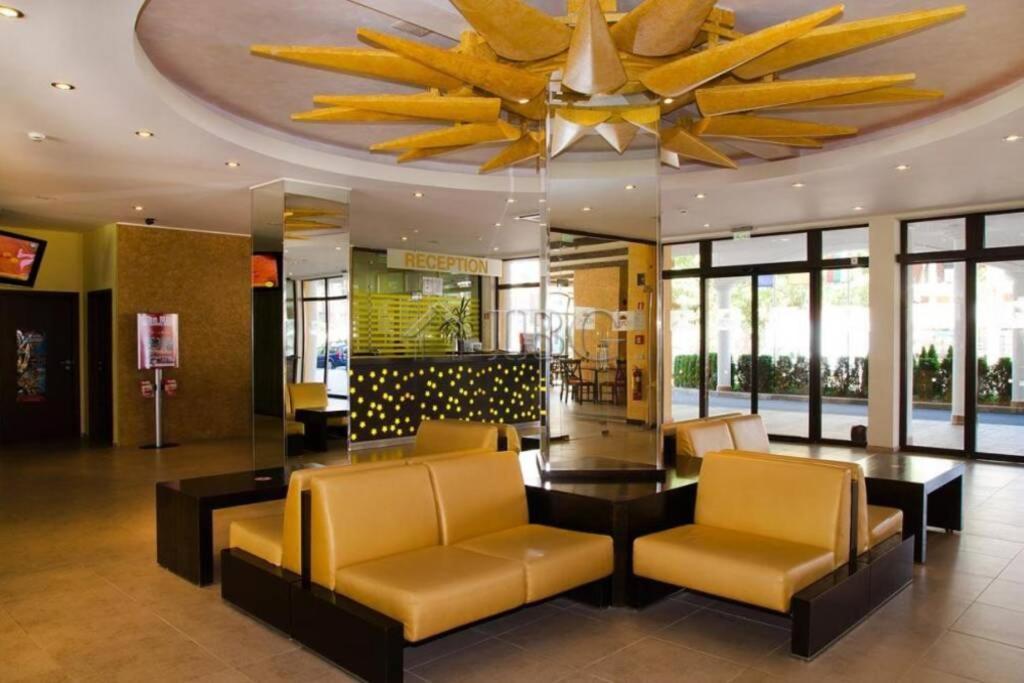 Royal Sun, 6 People, 600 M From The Sea Apartamento Sunny Beach Exterior foto
