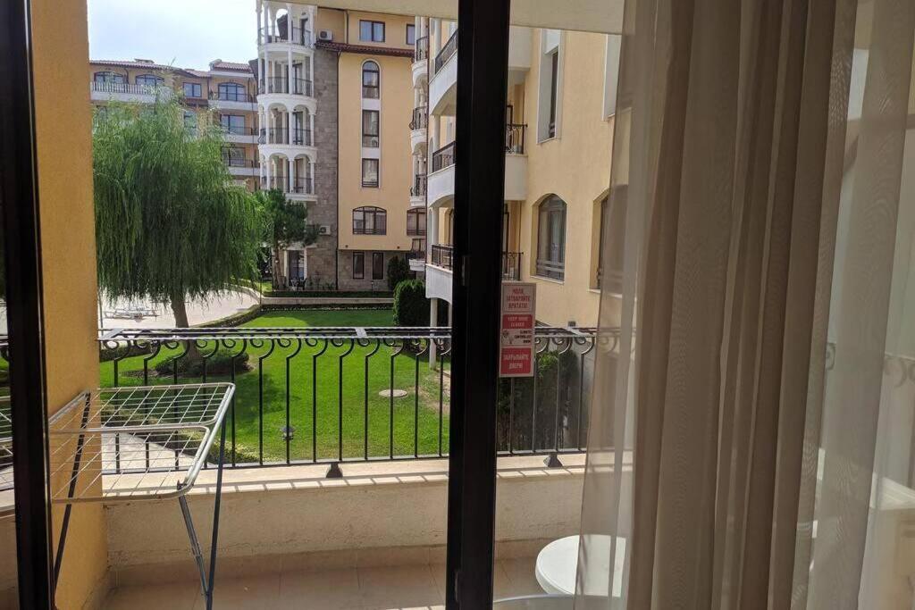 Royal Sun, 6 People, 600 M From The Sea Apartamento Sunny Beach Exterior foto