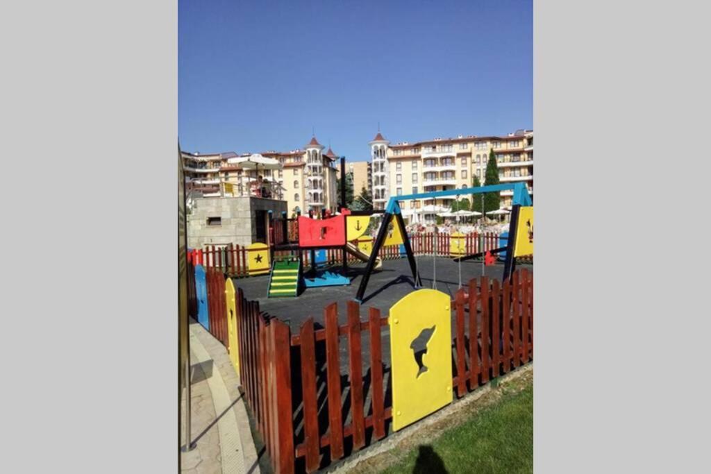 Royal Sun, 6 People, 600 M From The Sea Apartamento Sunny Beach Exterior foto