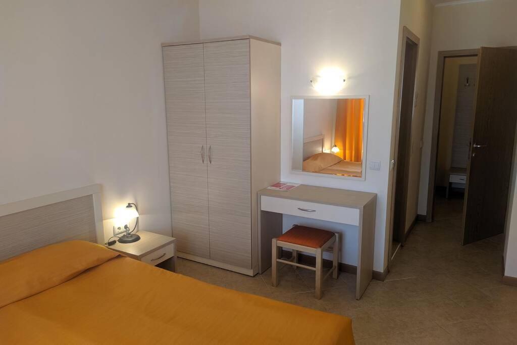 Royal Sun, 6 People, 600 M From The Sea Apartamento Sunny Beach Exterior foto