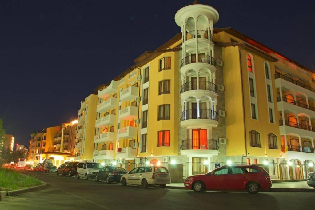 Royal Sun, 6 People, 600 M From The Sea Apartamento Sunny Beach Exterior foto