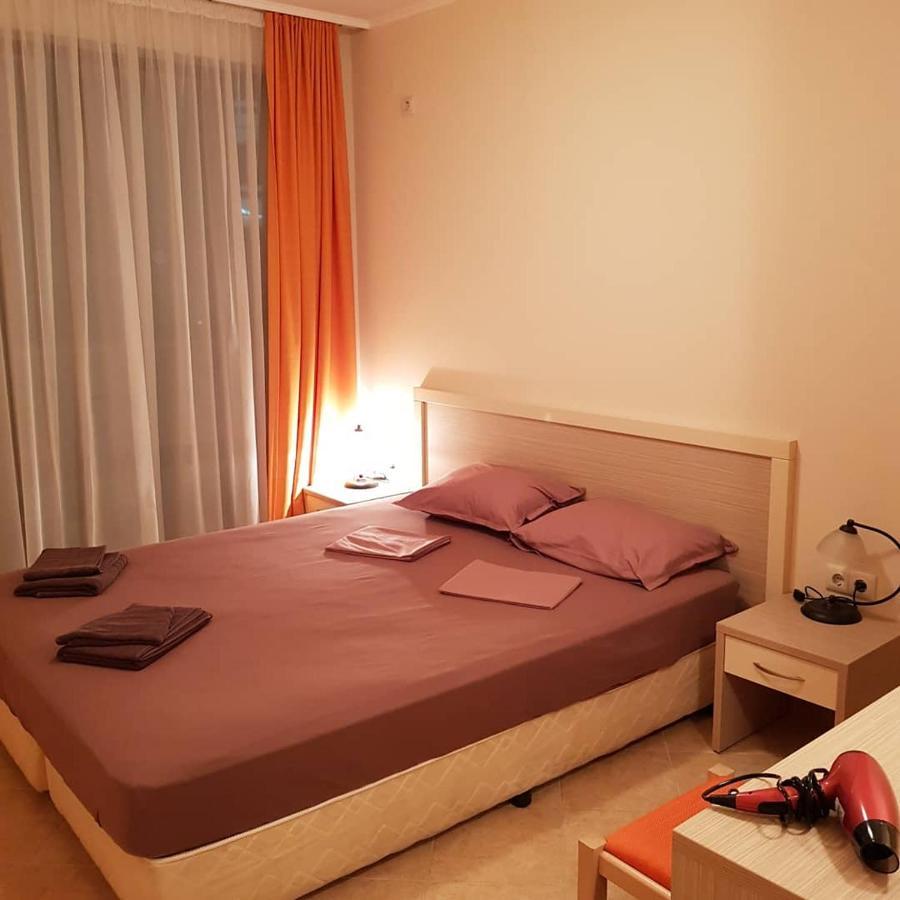 Royal Sun, 6 People, 600 M From The Sea Apartamento Sunny Beach Exterior foto